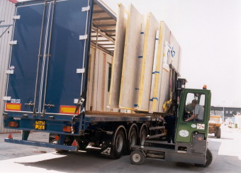 Combilift Unloading Lumber